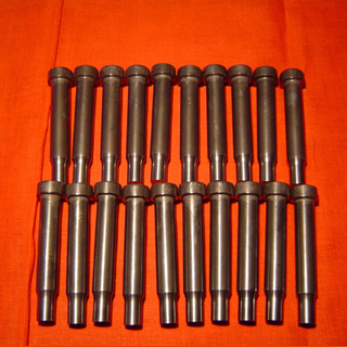 衝(chōng)裁模